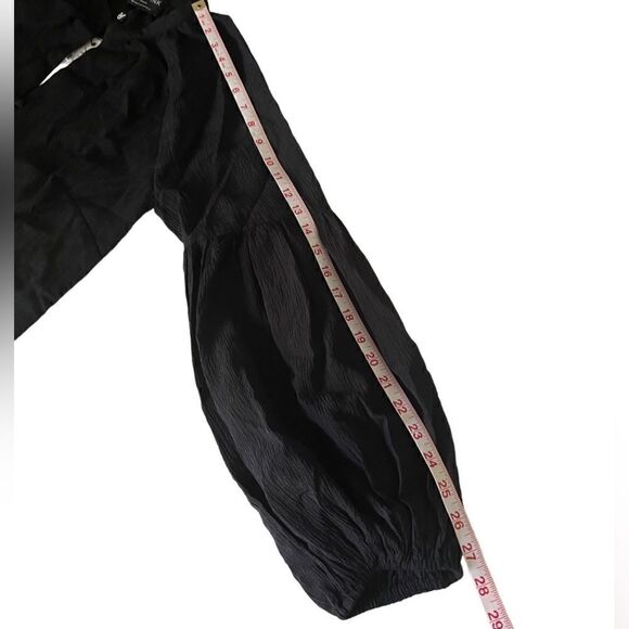 Minkpink Revolve Black Fatima Dozen Button Balloon Sleeves Blouse Size M NWT - Picture 3 of 11